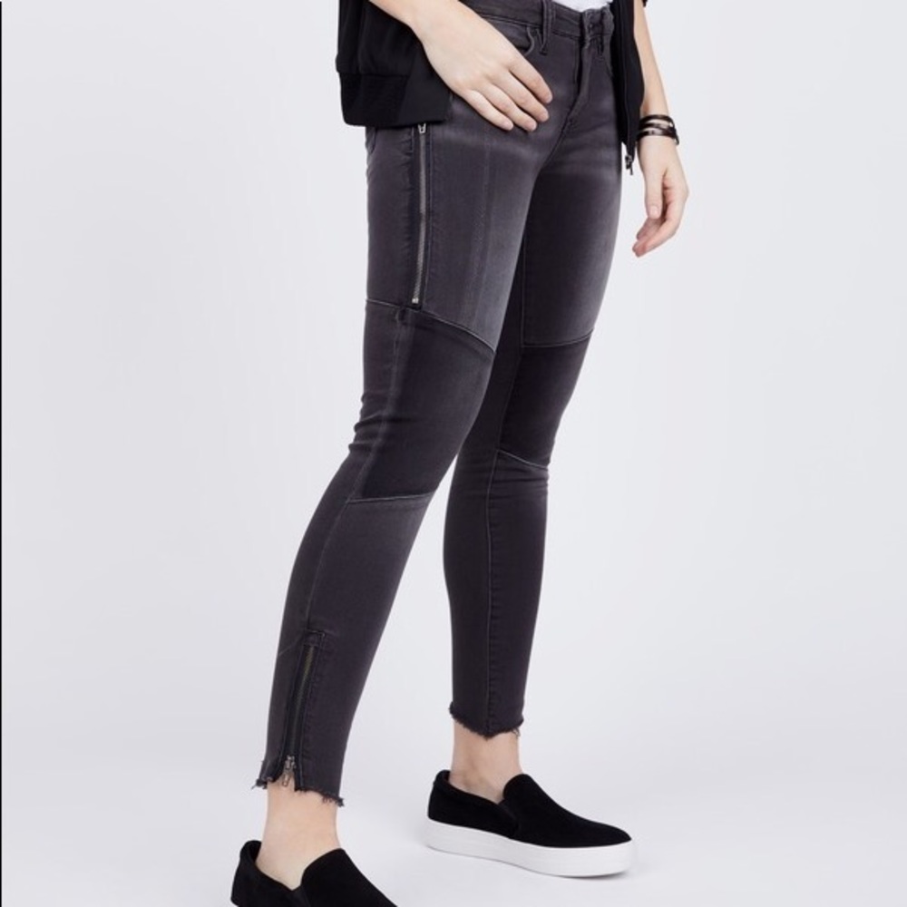 Blank NYC
Patchwork Mid Rise Skinny Jean